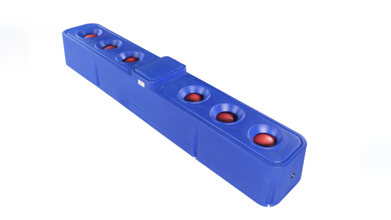 Hayvancılık Mavi 100-120L/min akış hızı ve 300L kapasiteli otomatik LLDPE sulayıcı