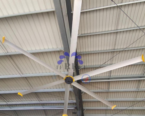 Endüstriyel ortamlarda yüksek hava hacmi için 7300mm/24FT endüstriyel tavan fanı/W 9.53m3/min