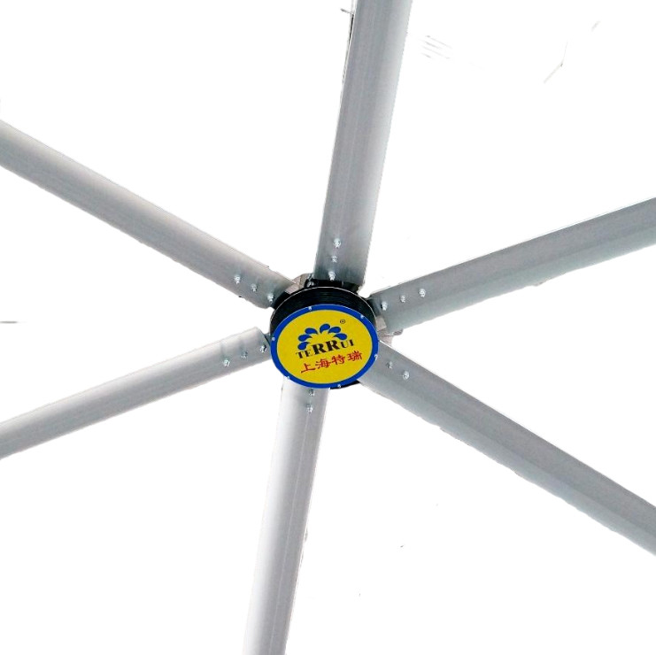 Büyük alanlar için fırçasız motorlu endüstriyel tavan fanı 9.53m3/min hava akışı hızı