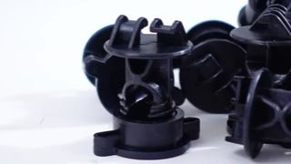 Ağır Hizmete Uygun Geçmeli Elektrikli Çit İzolatörleri: Uzun Süre Dayanacak Şekilde Üretildi!